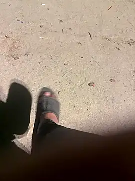 Snapshot of saumon3022 chatting on October 17, 6:34 pm saumon3022 online show from October 17, 6:34 pm