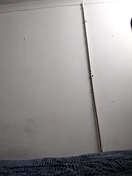 Snapshot of TmanZim2025 chatting on October 27, 7:49 pm TmanZim2025 online show from October 27, 7:49 pm