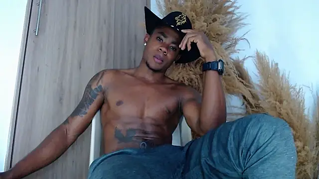 liambolt online show from October 11, 12:47 am