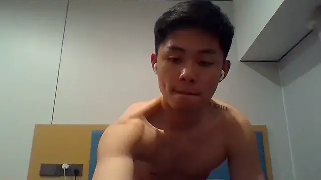 jensenyep online show from October 18, 7:30 pm