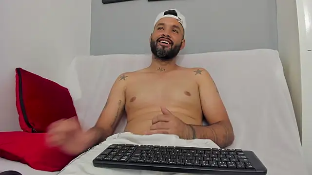 Zane Cross online show from September 11, 7:02 pm