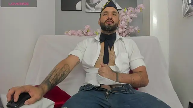 Zane Cross online show from October 22, 1:26 pm