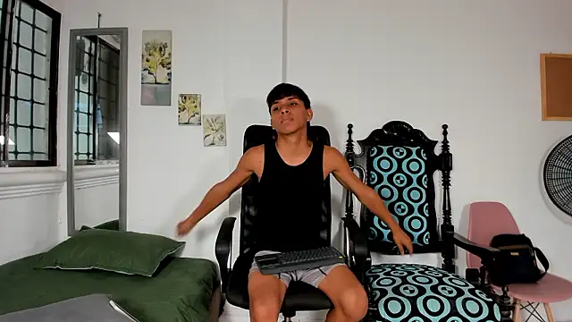 tyler twink boy online show from March 13, 2:03 pm