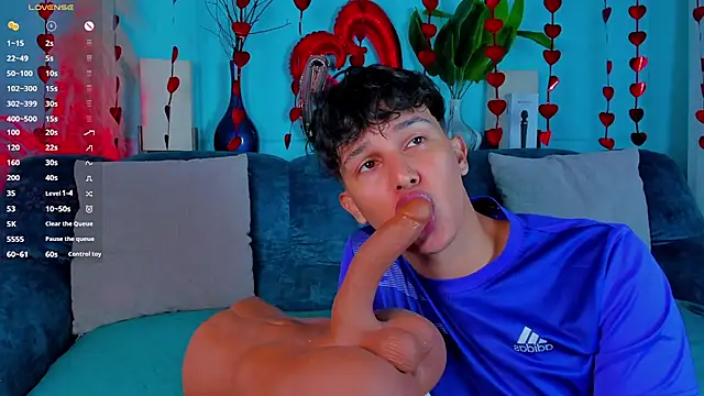 Leo Savage  online show from February 14, 4:18 am