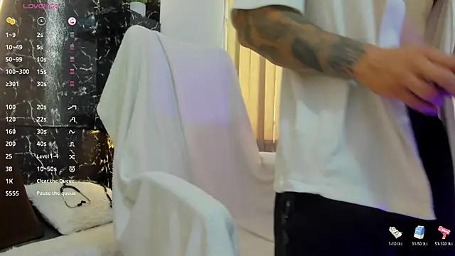 Alexander ferre online show from September 19, 2:17 pm