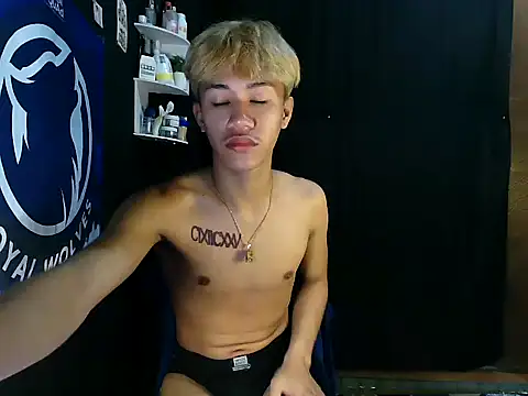 naughtyboyloy 0 online show from November 24, 6:25 am