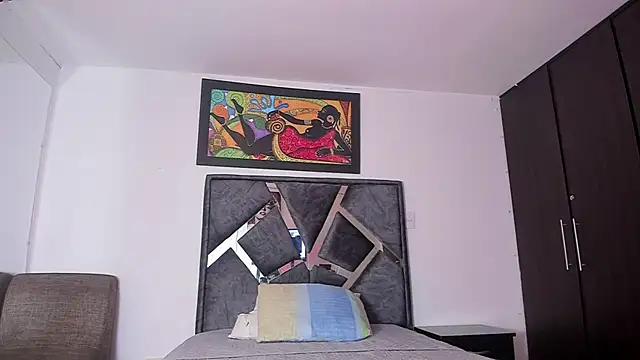 wyatt 3 online show from November 5, 2:08 pm