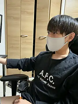 jiji9253 online show from April 2, 1:41 pm