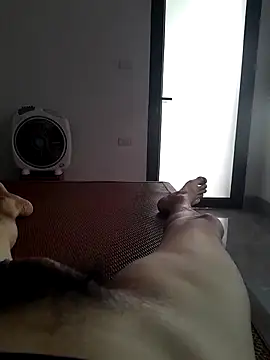 quoc85 online show from October 6, 7:57 am