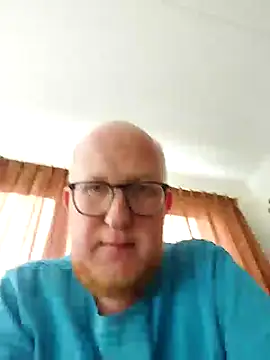 Snapshot of geilerd122 chatting on September 15, 1:56 pm geilerd122 online show from September 15, 1:56 pm