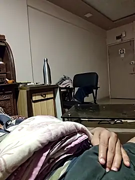 yung cplz online show from February 22, 12:28 pm