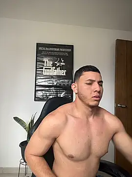 max valiant1 online show from March 5, 8:05 pm