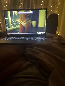 LuckyGirlfriends online show from October 14, 9:44 pm