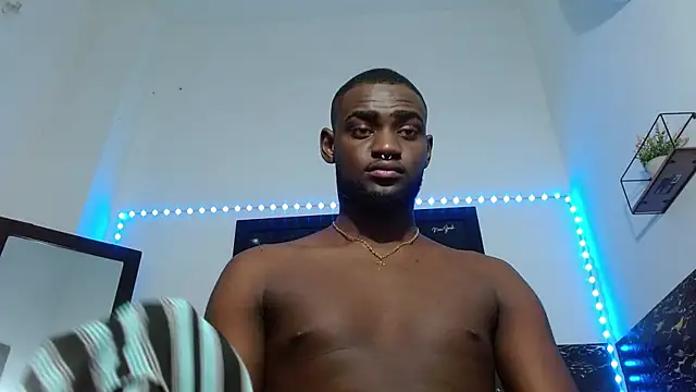 eebony stallion online show from October 10, 3:44 am