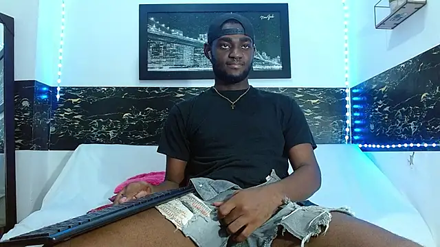 eebony stallion online show from October 2, 3:43 am