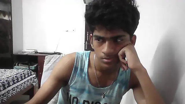 Snapshot of kjohn20 chatting on October 5, 7:56 am kjohn20 online show from October 5, 7:56 am