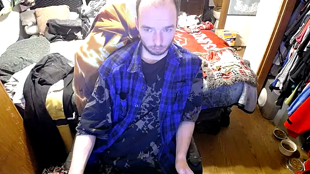 Snapshot of womenhateme69 chatting on October 1, 5:11 am womenhateme69 online show from October 1, 5:11 am