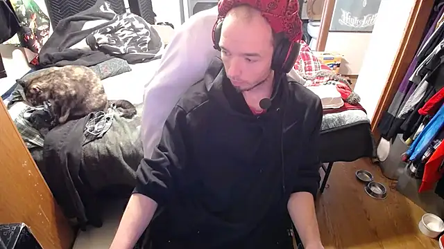 Snapshot of womenhateme69 chatting on October 13, 9:54 pm womenhateme69 online show from October 13, 9:54 pm