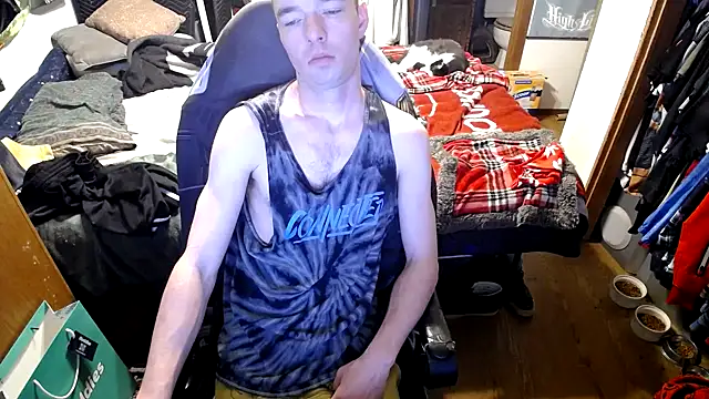 Snapshot of womenhateme69 chatting on September 10, 5:44 pm womenhateme69 online show from September 10, 5:44 pm