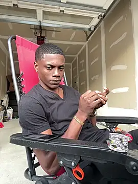 labishyoung25 online show from September 27, 10:18 pm