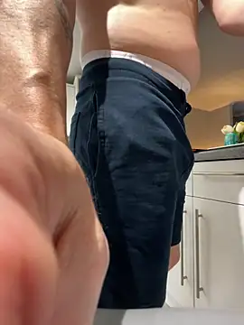 shyandchilling online show from September 10, 3:32 pm