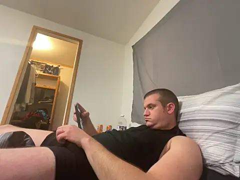 cumitted online show from October 31, 10:40 am