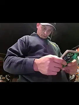 twistafatpipe online show from October 23, 1:20 am