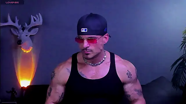 dennis cox1 online show from February 4, 9:04 am