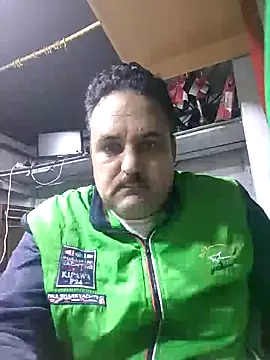 mM0140 online show from January 17, 3:37 pm