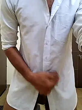 RavenBlack21 online show from September 11, 11:20 am