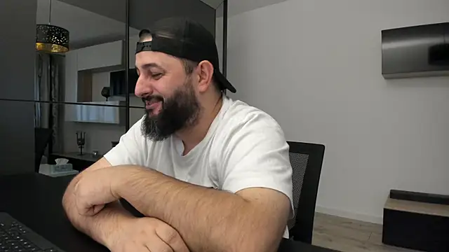 DravenPeak online show from October 7, 2:54 pm