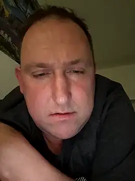 GenuineDedication42 online show from January 15, 2:31 pm