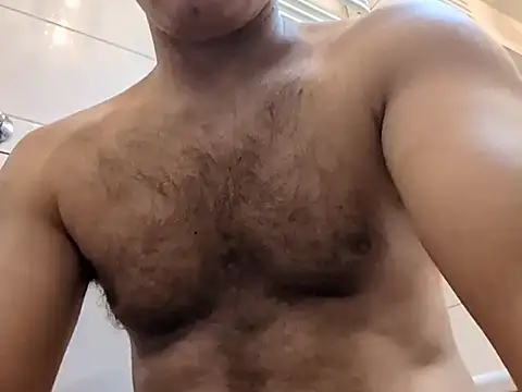 MC353535 online show from December 21, 8:06 pm