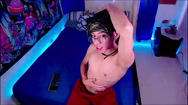 Thedoll ethan7 online show from March 18, 12:52 pm