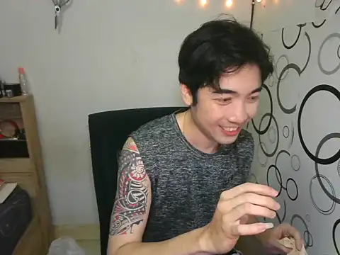 moaman190 online show from October 25, 5:14 pm