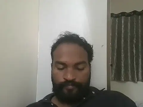 Snapshot of king_godgm chatting on October 22, 2:32 pm king godgm online show from October 22, 2:32 pm