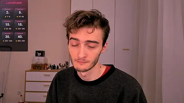 spider    man online show from November 30, 6:10 pm