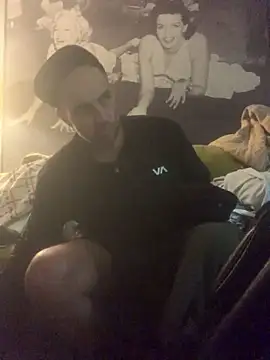 Hothotboyg online show from February 17, 10:36 am