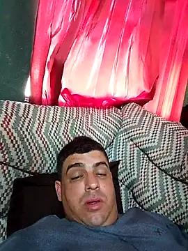 branquinho3 online show from November 10, 6:13 pm