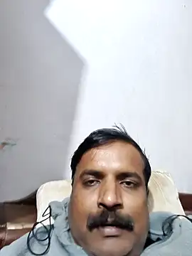 vardh033 online show from October 29, 10:07 am