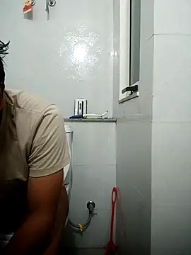 vardh033 online show from March 23, 2:39 am