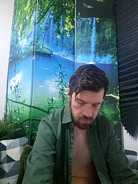 welcome-to-the-jungle online show from October 17, 8:07 am