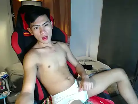 alex cummer online show from April 23, 12:29 pm