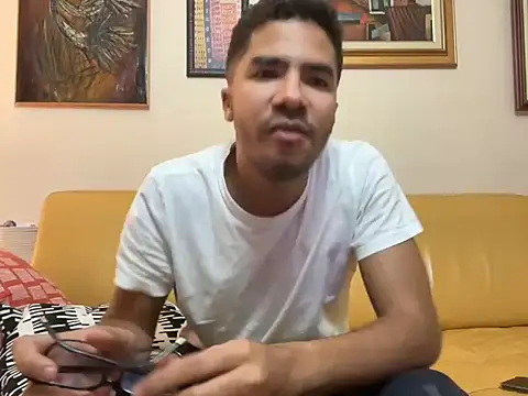 Markitos2323 online show from November 12, 3:40 pm