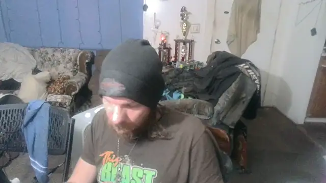 Poundtown1226 online show from September 14, 2:13 am