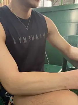 anhkiet huang online show from March 22, 1:32 am