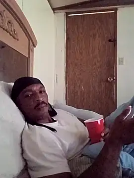 Snapshot of CaramelBrownBBC14 chatting on September 11, 3:22 pm CaramelBrownBBC14 online show from September 11, 3:22 pm