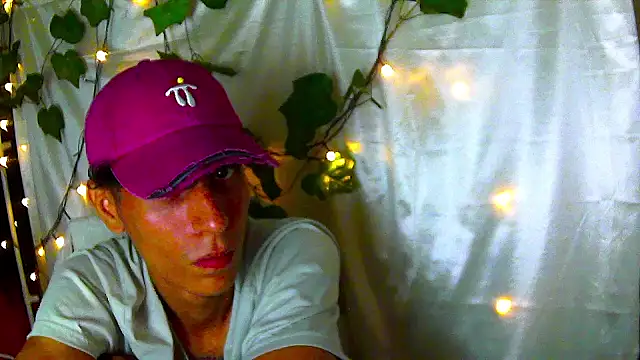 Crxxxsh online show from September 21, 7:08 am