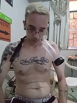 dinho carioca online show from March 27, 1:12 pm