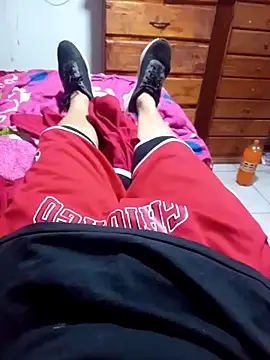 Parejacaliente2025 online show from July 17, 7:53 pm